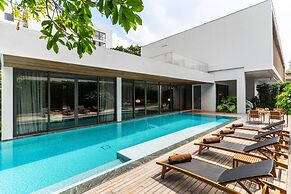 Villa Deva Resort & Hotel Bangkok