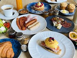 Villa Deva Resort & Hotel Bangkok