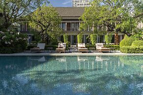 Villa Deva Resort & Hotel Bangkok
