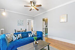 Relax & Retreat 1BR Lincoln Square Apt