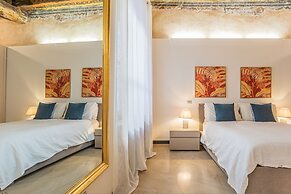 Rovelli 41 in Como With 2 Bedrooms and 3 Bathrooms