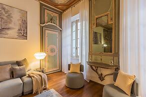 Rovelli 41 in Como With 2 Bedrooms and 3 Bathrooms