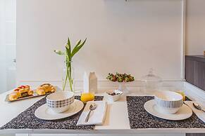 Rovelli 41 in Como With 2 Bedrooms and 3 Bathrooms