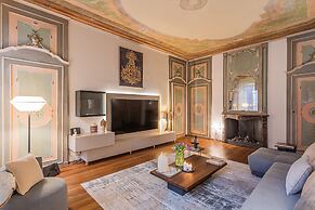 Rovelli 41 in Como With 2 Bedrooms and 3 Bathrooms