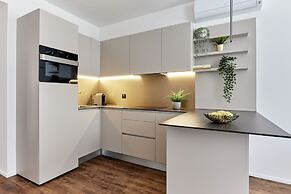 The Amberlyn Suite Hotel