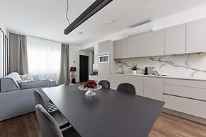 The Amberlyn Suite Hotel