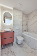 The Amberlyn Suite Hotel