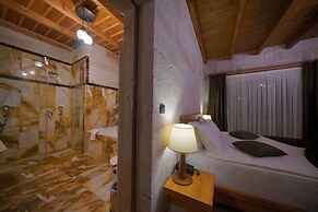 Cappadocia Secret Hill Cave Suites
