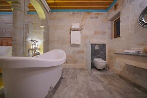 Cappadocia Secret Hill Cave Suites