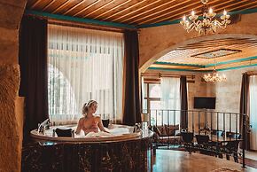 Cappadocia Secret Hill Cave Suites
