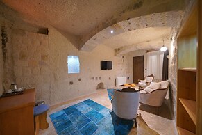 Cappadocia Secret Hill Cave Suites