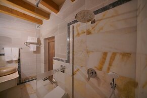 Cappadocia Secret Hill Cave Suites