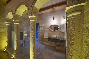 Cappadocia Secret Hill Cave Suites