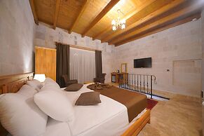 Cappadocia Secret Hill Cave Suites