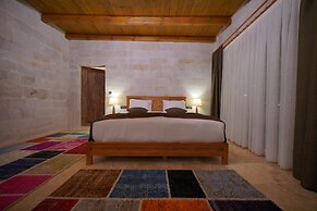 Cappadocia Secret Hill Cave Suites