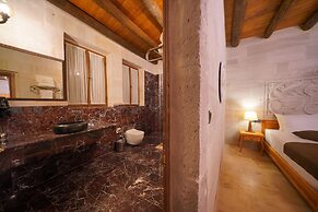 Cappadocia Secret Hill Cave Suites
