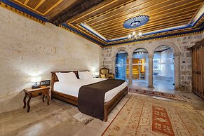 Cappadocia Secret Hill Cave Suites