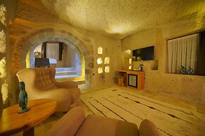 Cappadocia Secret Hill Cave Suites
