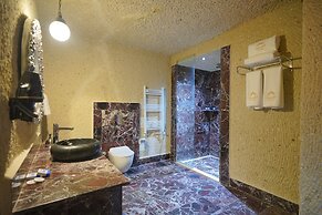 Cappadocia Secret Hill Cave Suites