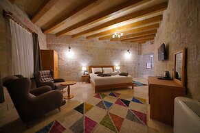 Cappadocia Secret Hill Cave Suites