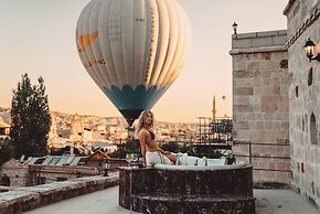 Cappadocia Secret Hill Cave Suites
