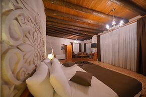Cappadocia Secret Hill Cave Suites