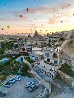 Cappadocia Secret Hill Cave Suites