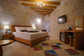Cappadocia Secret Hill Cave Suites