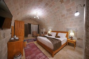 Cappadocia Secret Hill Cave Suites