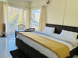 In Apple Estate Kanatal