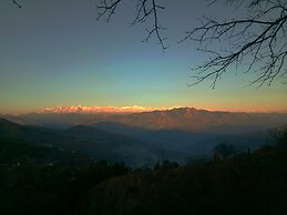 In Apple Estate Kanatal