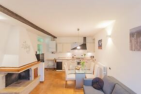 Volta Apartment in Como