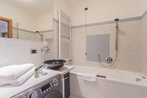 Volta Apartment in Como