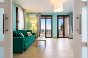 Stella in the Village Suites