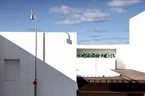 WeLive Trapani luxury apartments & pool