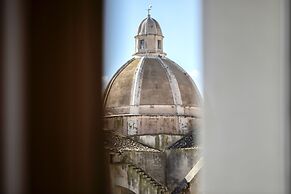 WeLive Trapani luxury apartments & pool