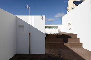 WeLive Trapani luxury apartments & pool