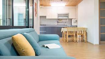 Gangneung Ggabinejip Hanok Pension