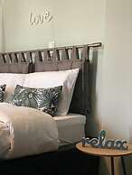 Rooftop Apartment With Garden in Ioannina