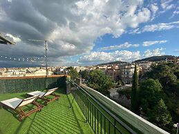 Rooftop Apartment With Garden in Ioannina