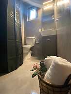 Rooftop Apartment With Garden in Ioannina