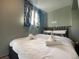 Rooftop Apartment With Garden in Ioannina