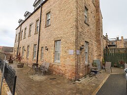 Malcolm Miller House