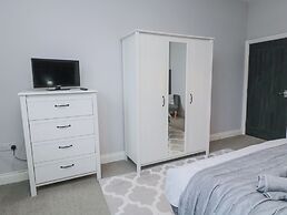 Malcolm Miller House