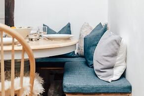 Chalk House - Pet Friendly - From 125 Per Night