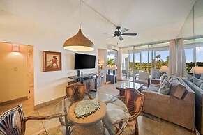 Menehune Shores, #623 2 Bedroom Condo by RedAwning
