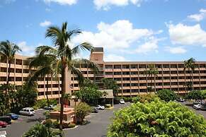 Menehune Shores, #623 2 Bedroom Condo by RedAwning