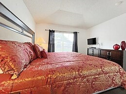 Oriental Charm 4 Bedroom Home by RedAwning