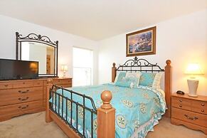 Oriental Charm 4 Bedroom Home by RedAwning