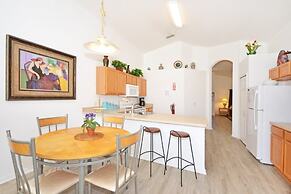 Oriental Charm 4 Bedroom Home by RedAwning